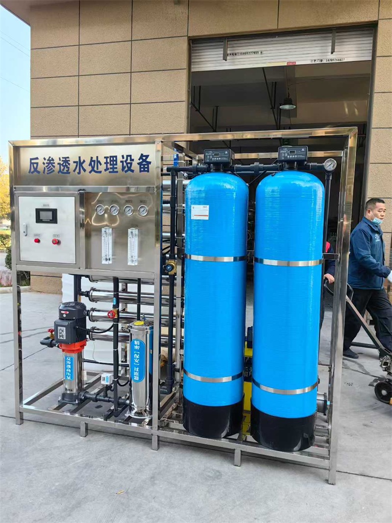 阴离子交换器